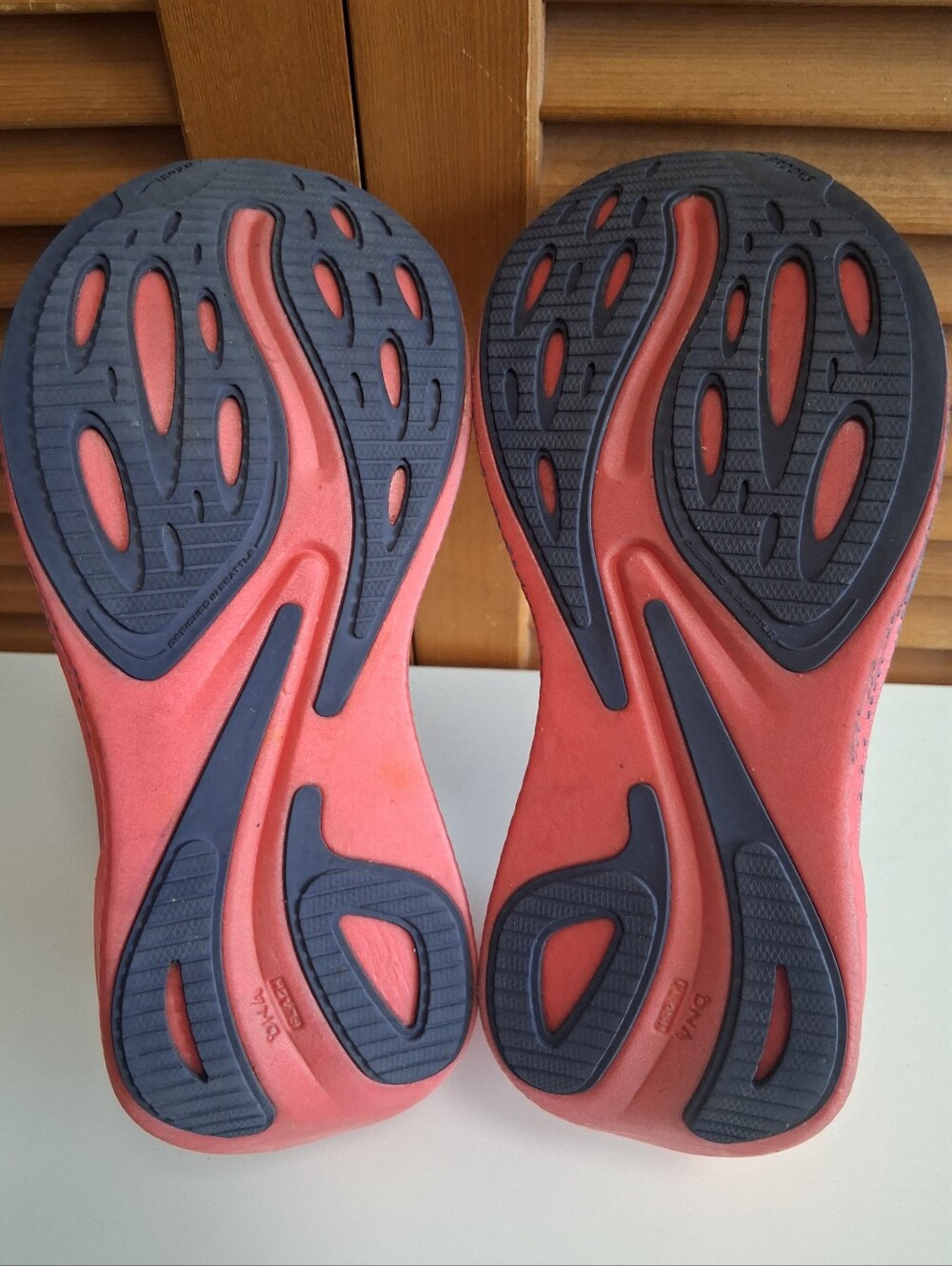 Brooks Hyperion Max Pink Cobalt Blissful Blue Road-Running Sneakers Women’s 7 - Picture 7 of 8